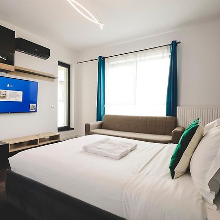 Smart Concept Living Plaza Lägenhet Bukarest Exteriör bild