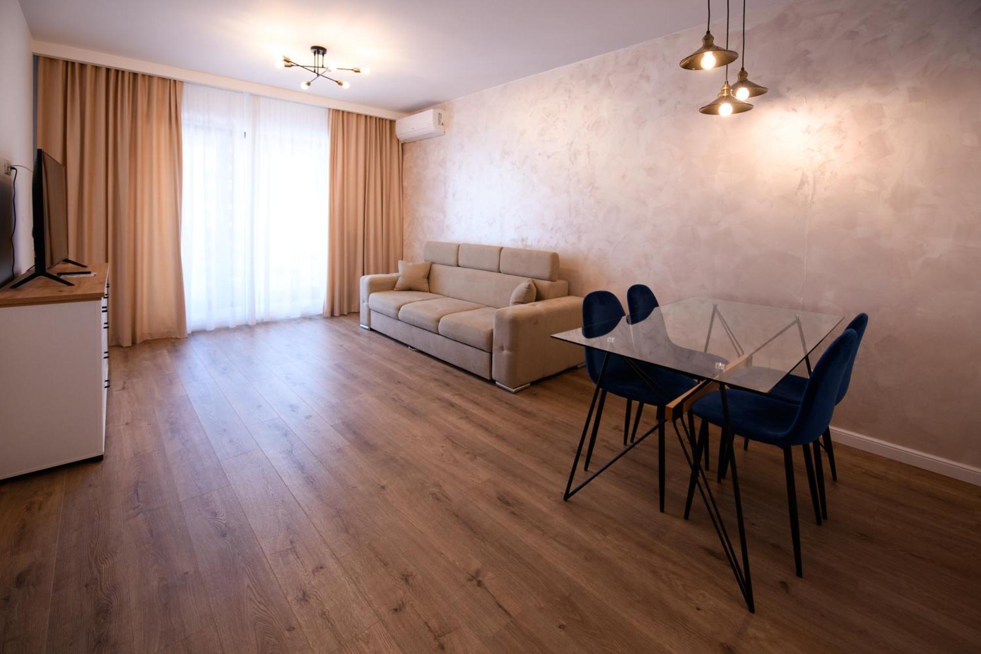 Smart Concept Living Plaza Lägenhet Bukarest Exteriör bild